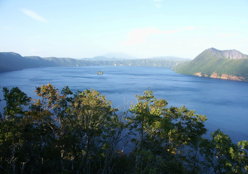 摩周湖 Lake Mashu - panoramio