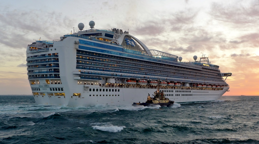 Emerald Princess, Fremantle, 2016 (06)