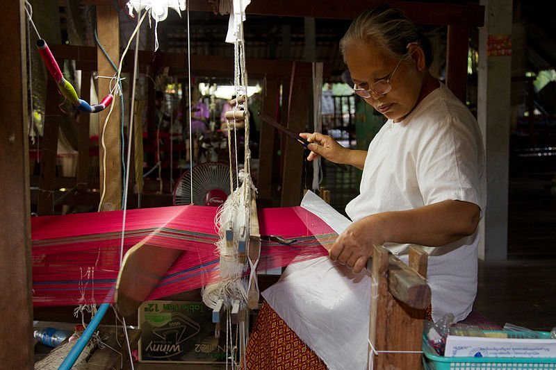 Thai Silk Weaving 3 - Ban Tha Sawang