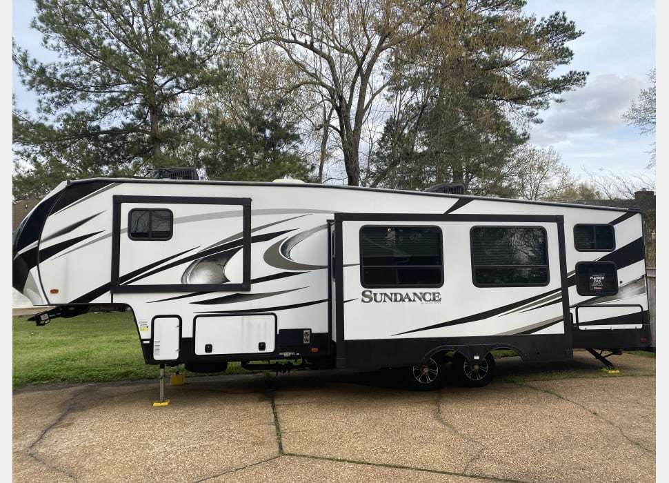 Top 9 RV Rentals In Jackson, Mississippi Trip101