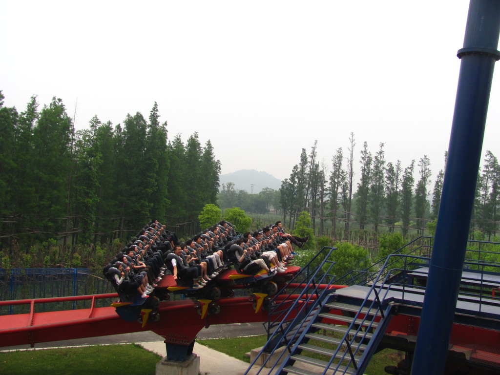 Diving Coaster - Happy Valley Shanghai 4
