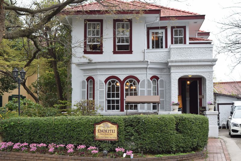 Exterior of Enoki Tei