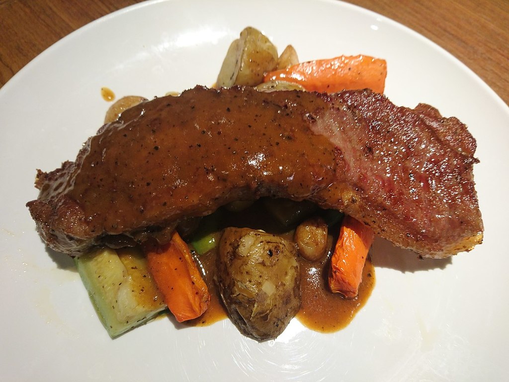 Sirloin Steak with Assorted Vegetable