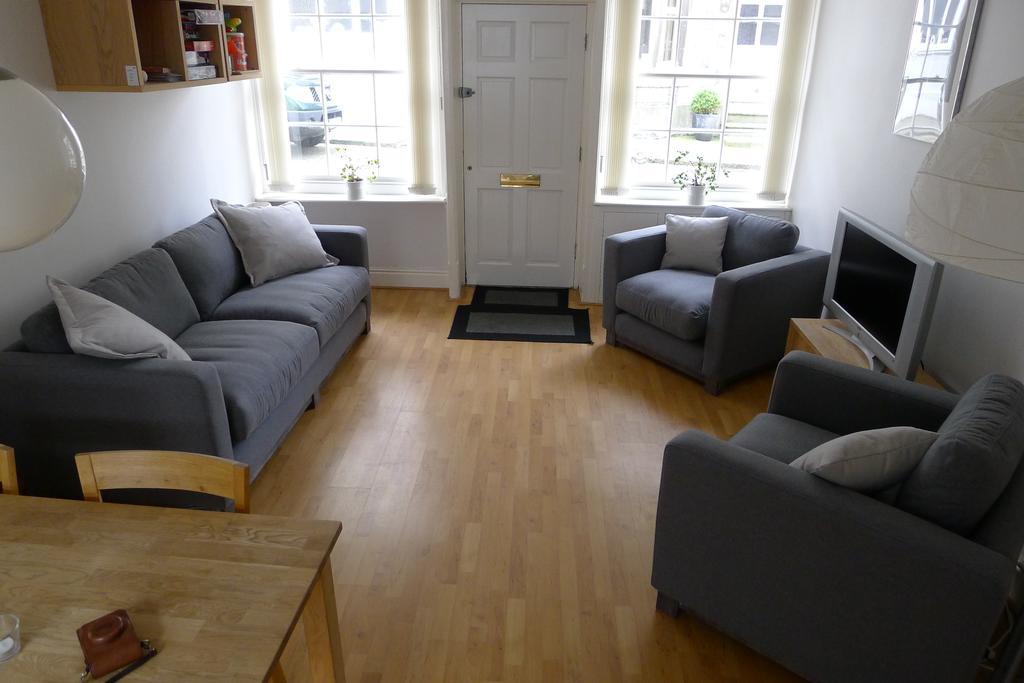 10 Places To Rest Your Head After Castle Exploring In Caernarfon, Wales