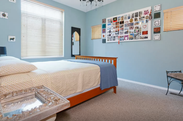 Chambre confortable et pratique