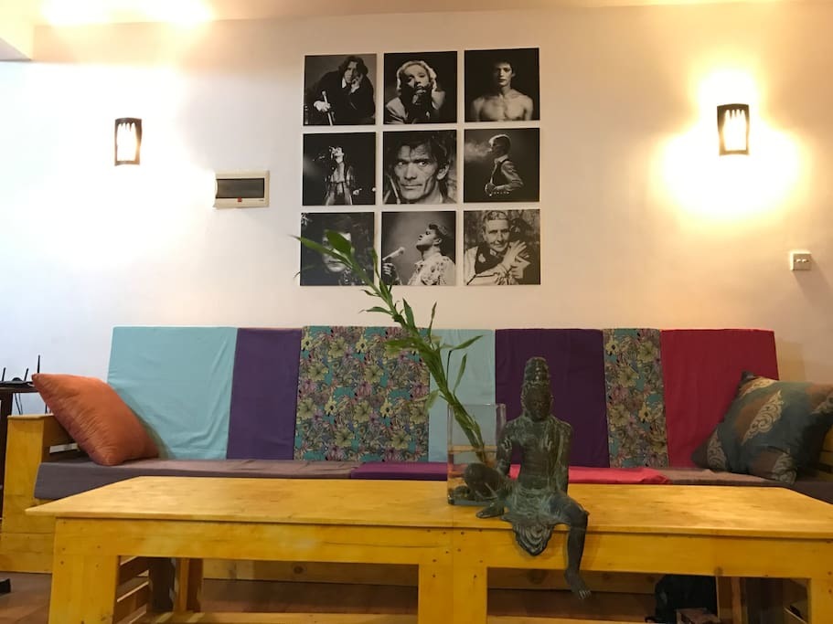 Salon