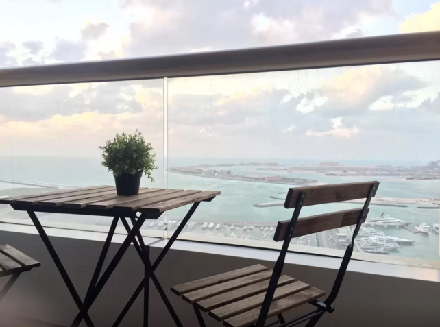 Increíble apartamento de un dormitorio con vistas al mar