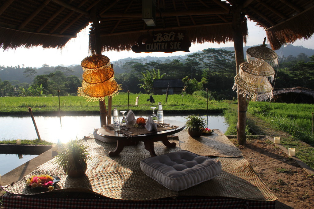 romantic getaway in sidemen