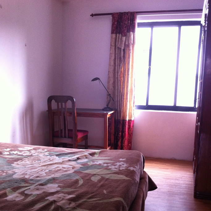airbnb in nepal | rumah dengan budaya tibet