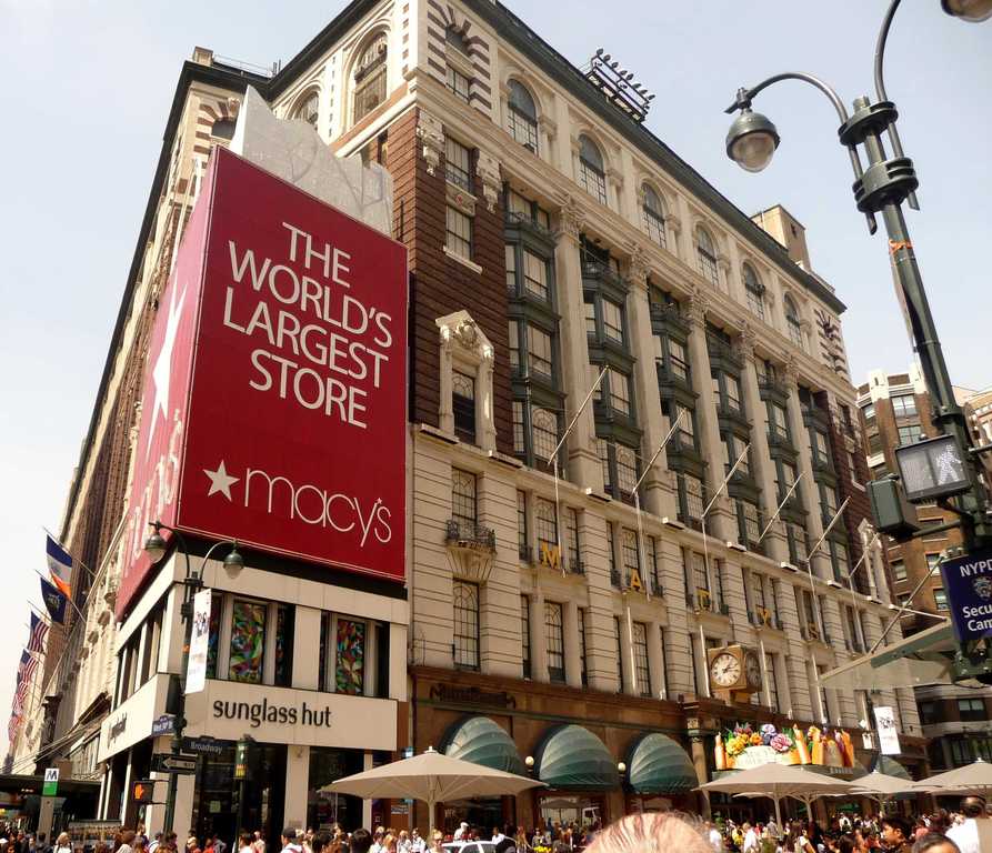 Macys dep store