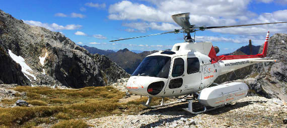 12 choses à faire à te anau, nouvelle-zélande | réserver un tour en hélicoptère