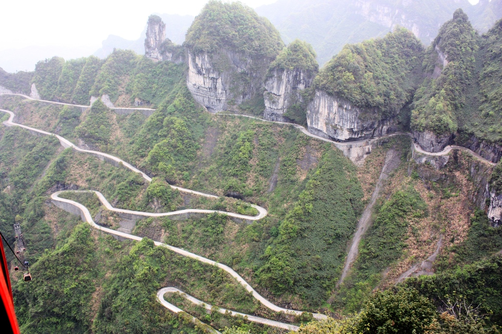 Zhangjiajie, Tianmen mountain - panoramio