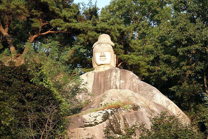 Korea-Andong-Jebiwon-Maitreya statue-01