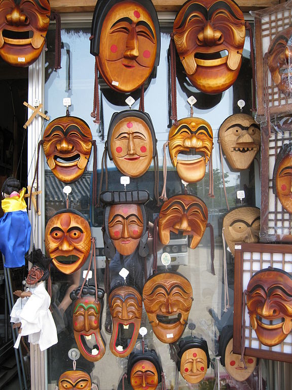 Korean mask-Hahoe mask-02