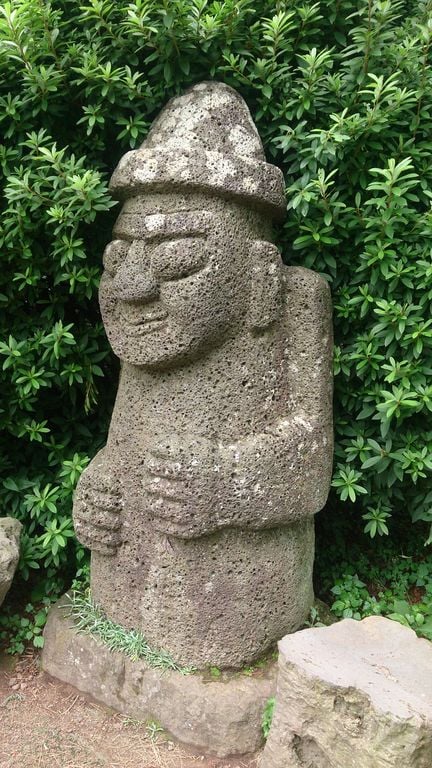 Dol hareubang
