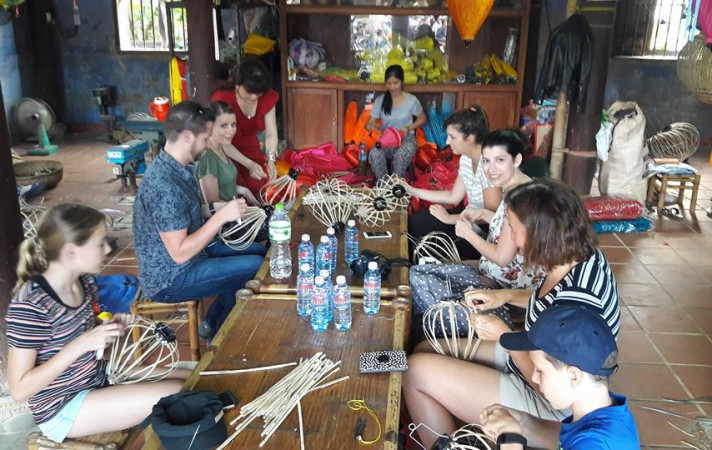 12 choses à faire à hoi an, vietnam, pendant le week-end | réservez un atelier de fabrication de lanternes