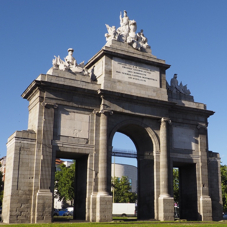 Puerta-de-Toledo-Madrid-180517