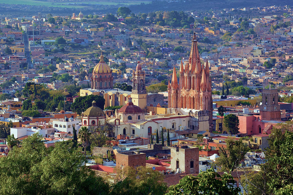 San Miguel de Allende sky