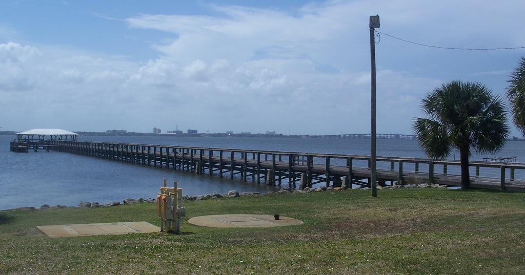 Melbourne Beach FL old pier01