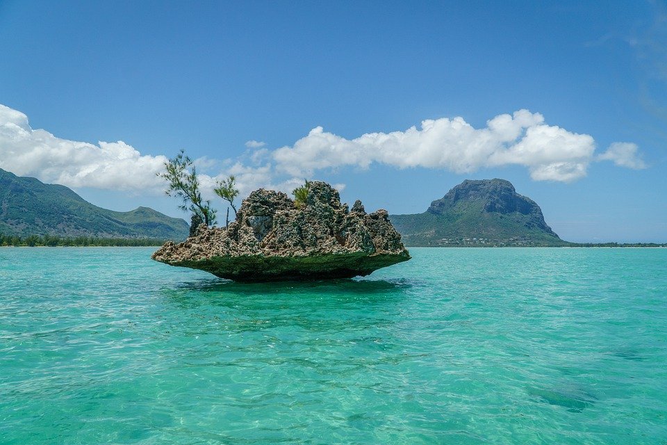 Mauritius Crystal Rock