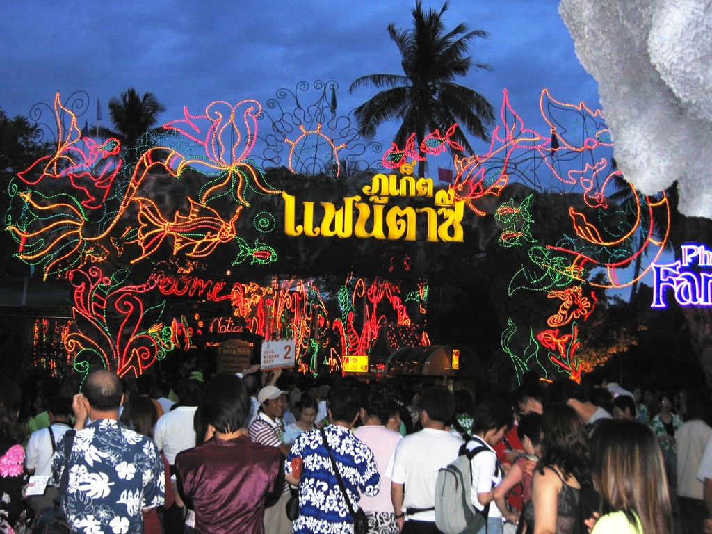 Phuket fantasea