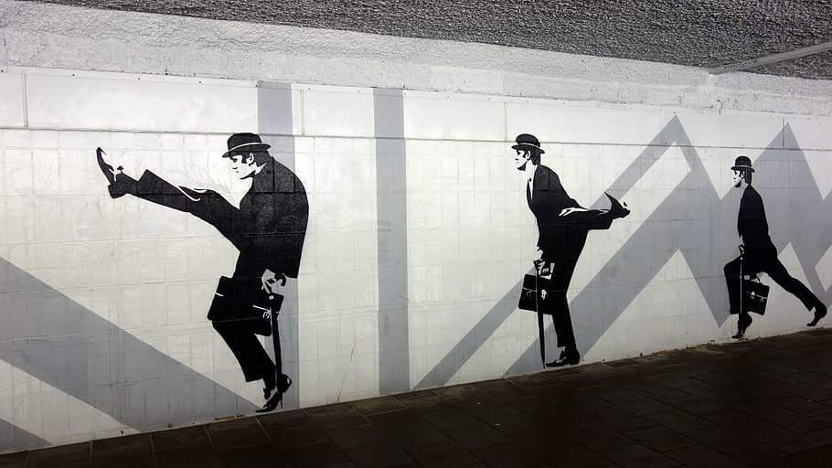 Silly Walks Tunnel