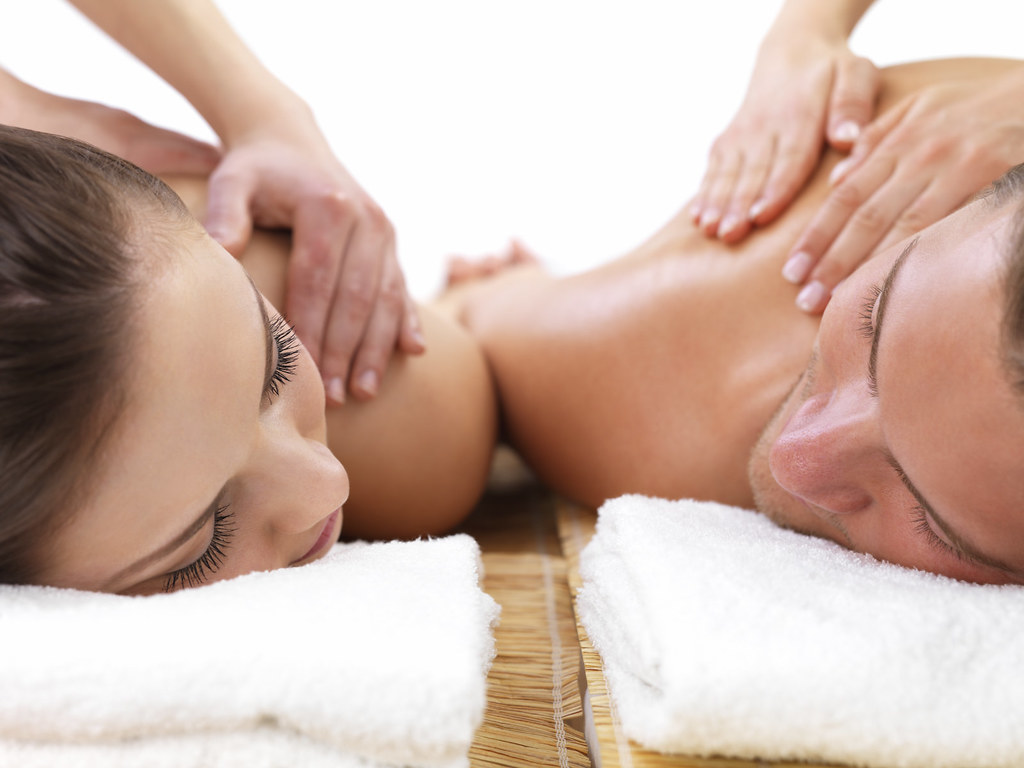 massage__Must Credit to__Costculator.com/massage/