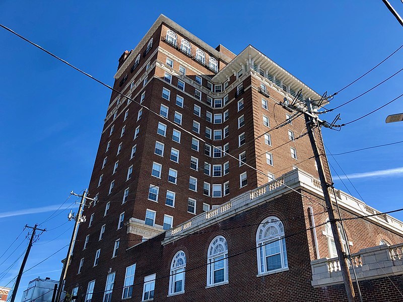 Battery Park Hotel