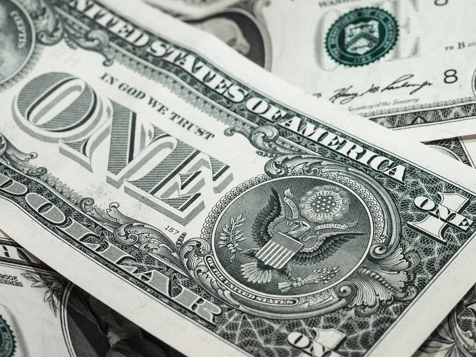 Do not disfigure or tamper with your money