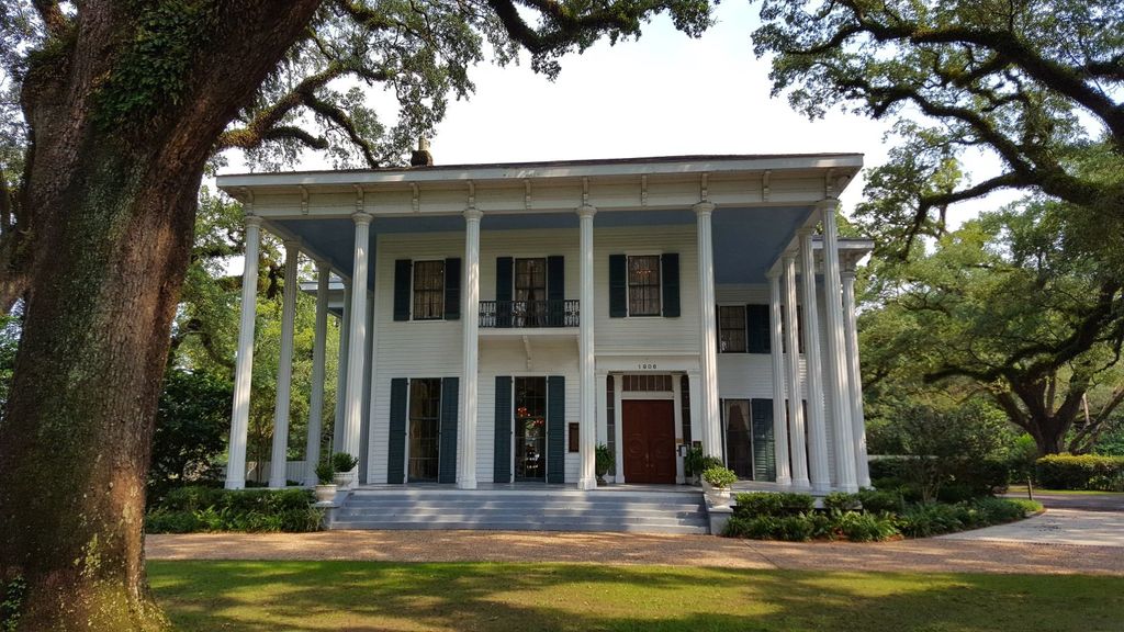 Bragg-Mitchell Mansion - Mobile, AL