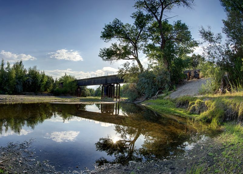 Carson Riverbank - panoramio