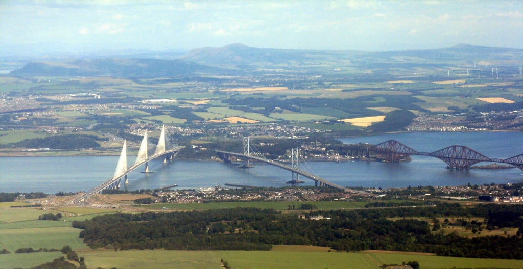 The Firth of Forth and its bridges (geograph 5831091)