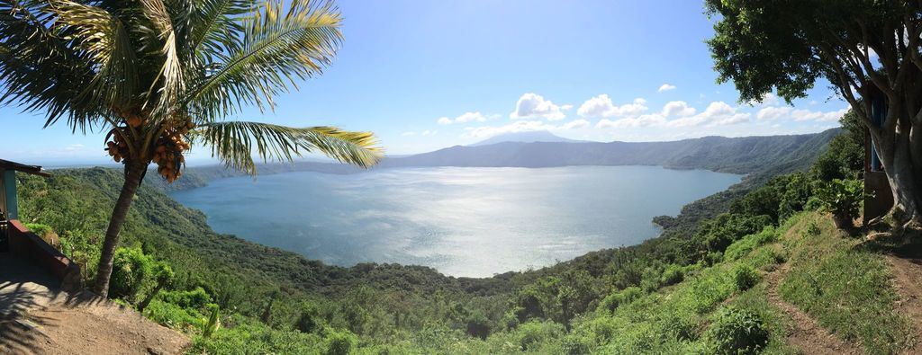LagunaApoyo