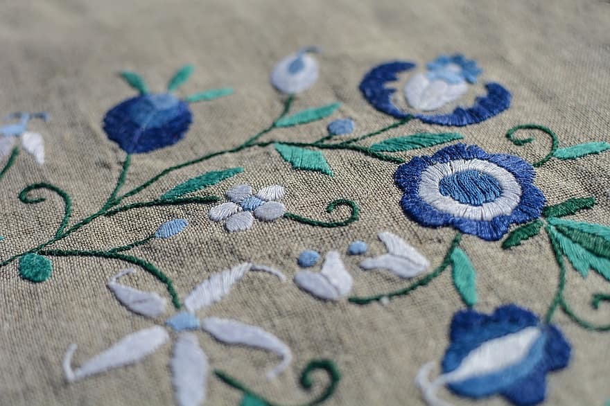 Embroidered linen fabric