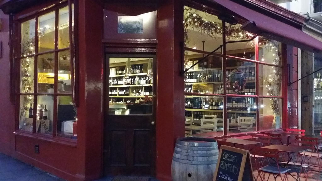 5 Amazing Things To Do Along Portobello Road In London Trip101