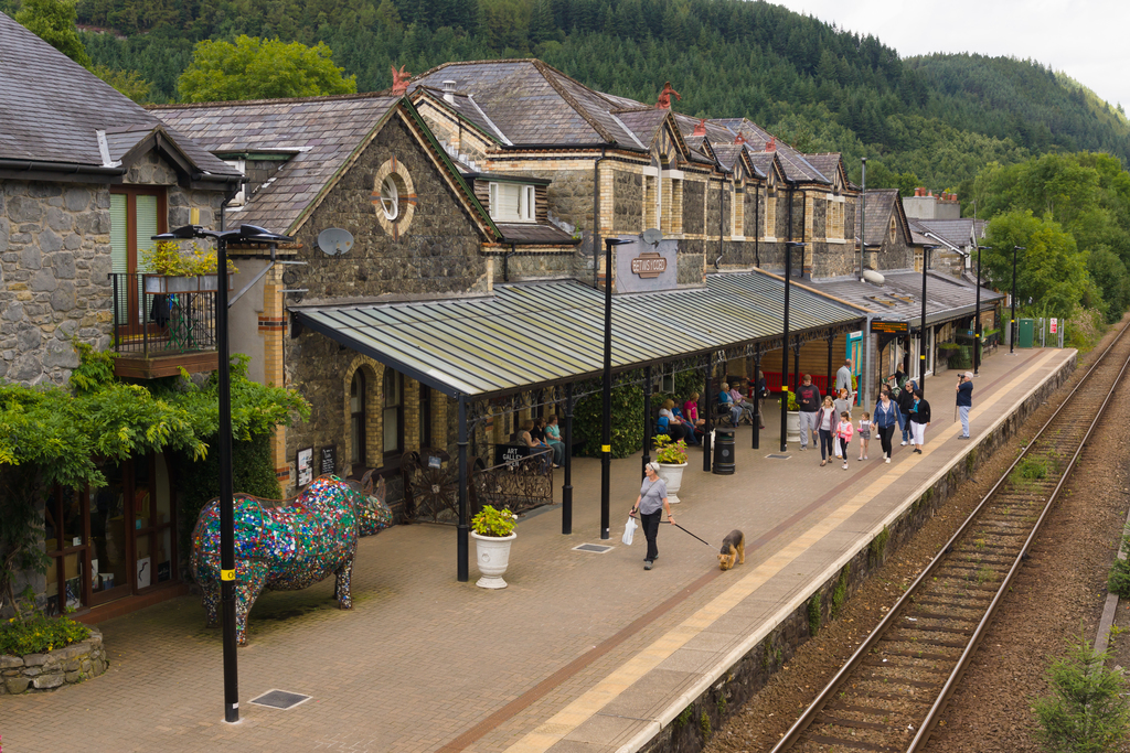 scenic train rides in united kingdom | the conwy valley line