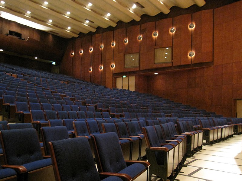 Kanagawa Library and Music Hall 10