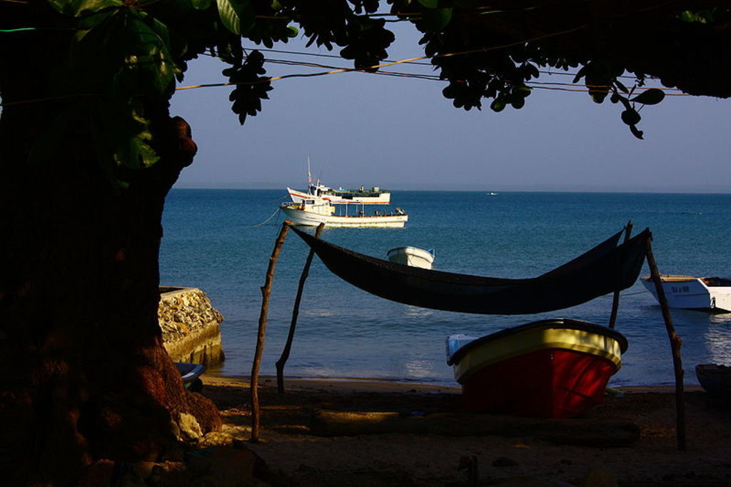 Puerto Limon- Isla Fuerte