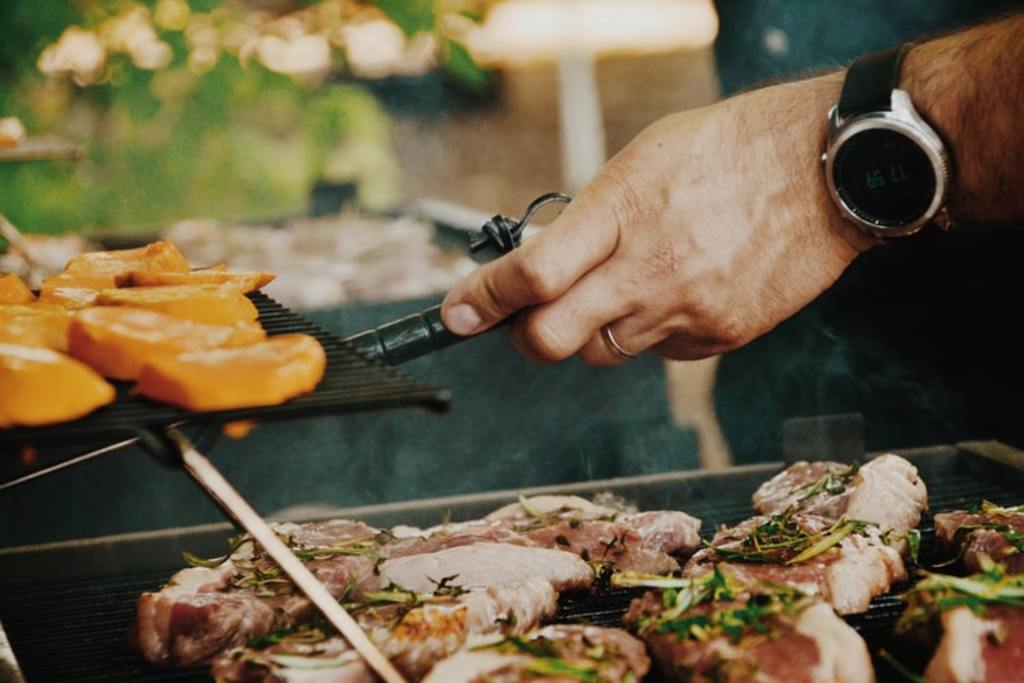 Barbecue delicacies