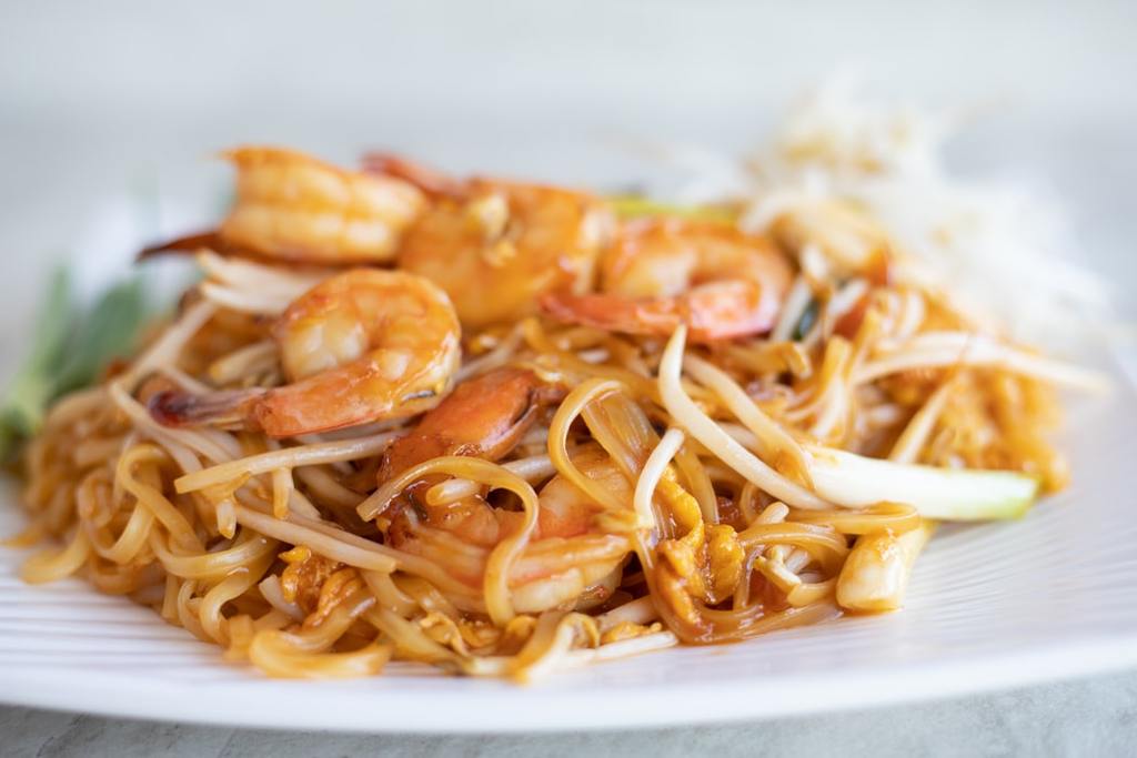 Order some pad thai at The Old Siam