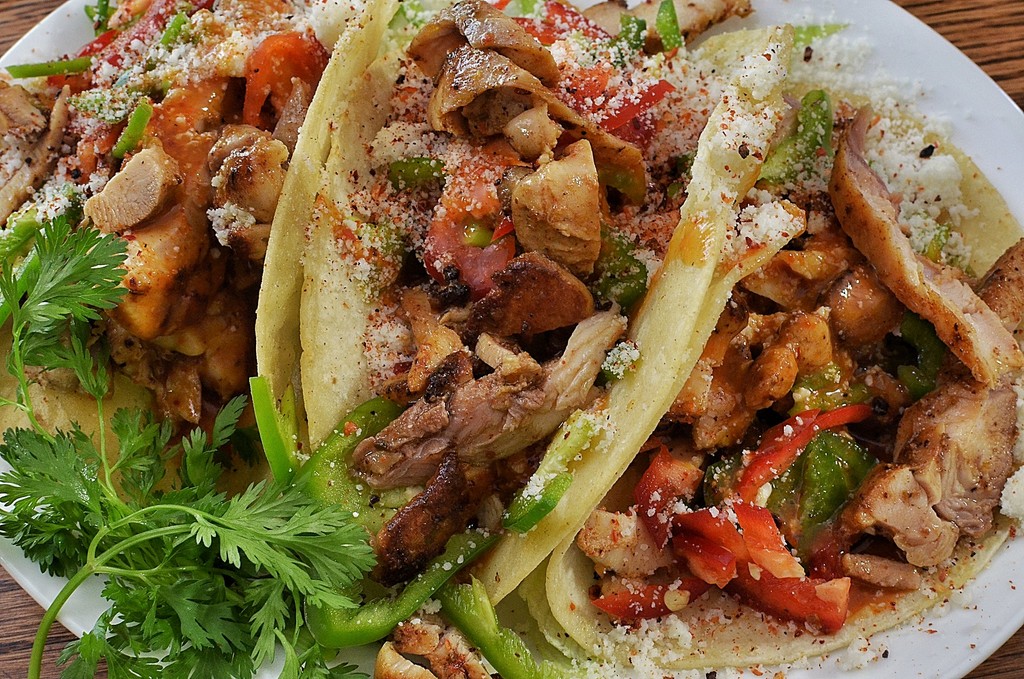 Mmm... grilled chicken tacos