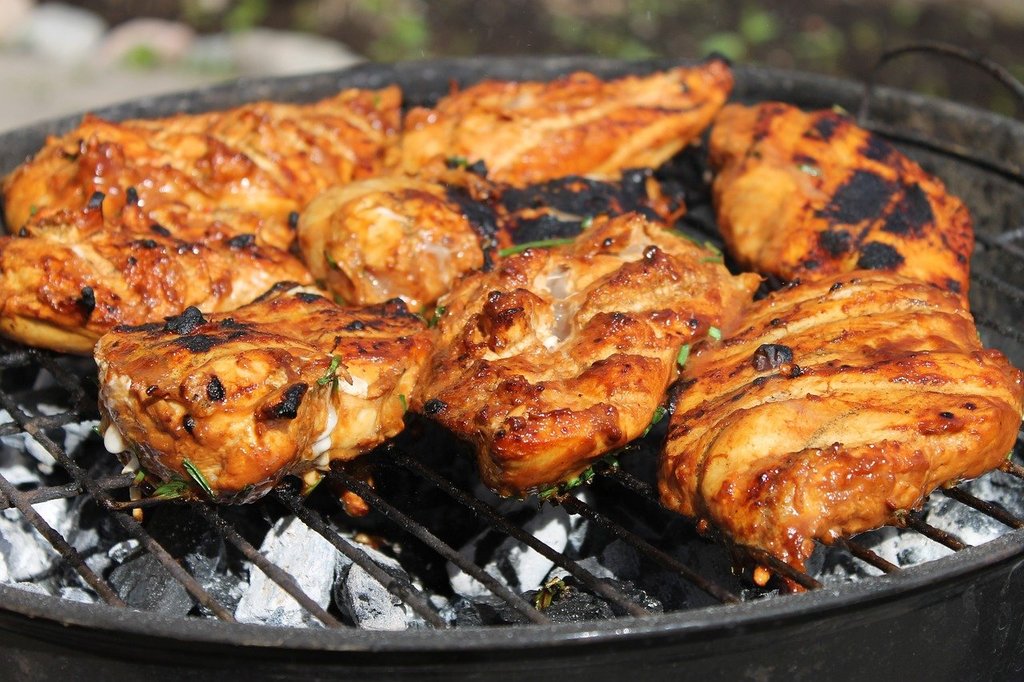Green Knoll Grille