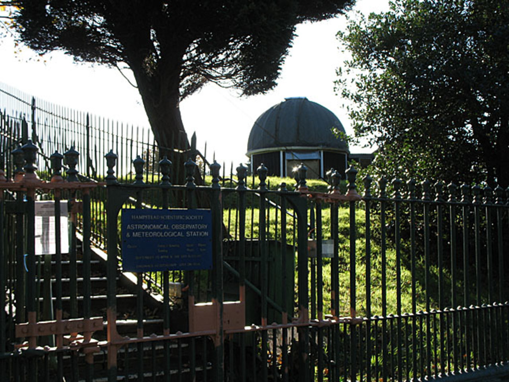 Hampstead Scientific Society - geograph.org.uk - 609321