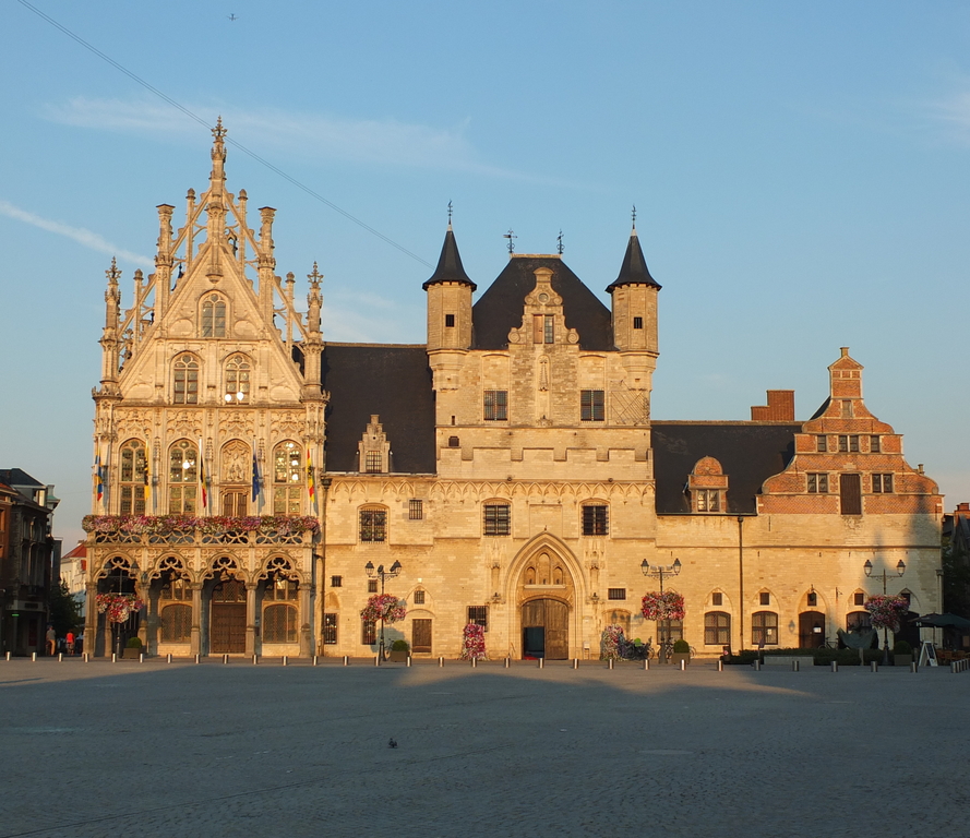 Mechelen City Hall 01