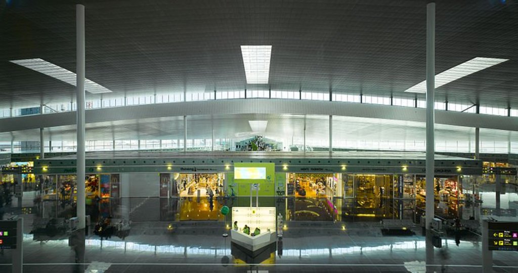 Ricardo bofill taller arquitectura new barcelona airport terminal 1 spain