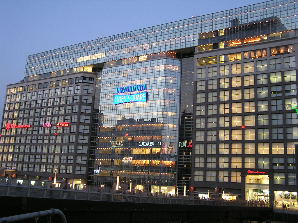 Takashimaya-Times-Square-01