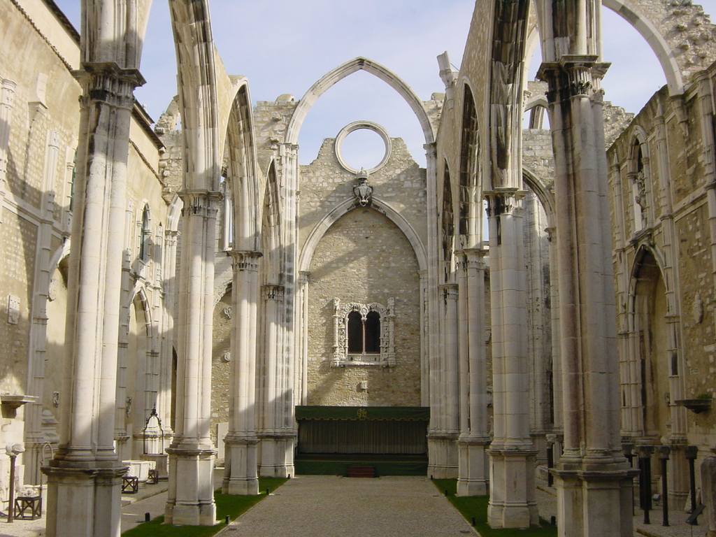 2002-10-26 11-15 (Andalusien & Lissabon 276) Lissabon, Igreja do Carmo