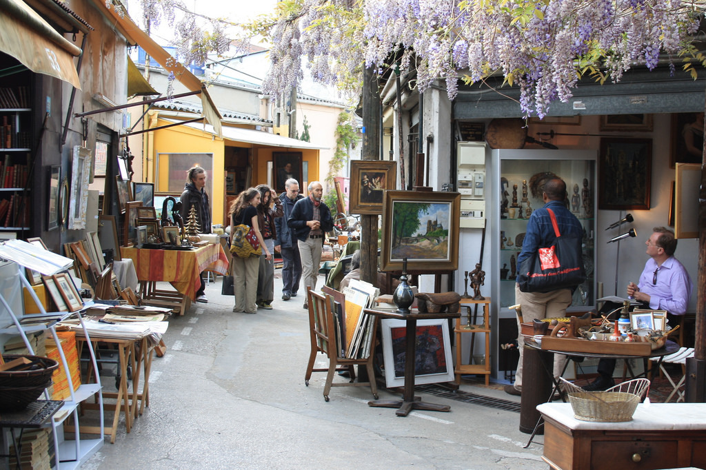 Les Puces de Saint Ouen by Paris-Sharing - 1