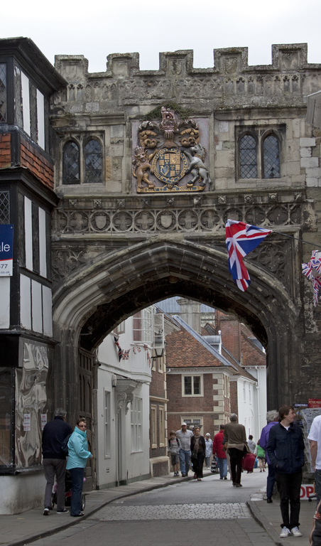 North Gate Salisbury 1 (5690856782)