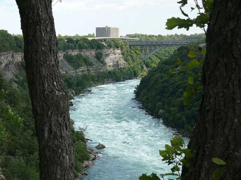 Niagara Whirlpool 2
